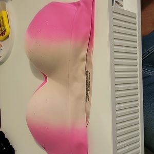 Size medium no boundaries wireless bandeau bra